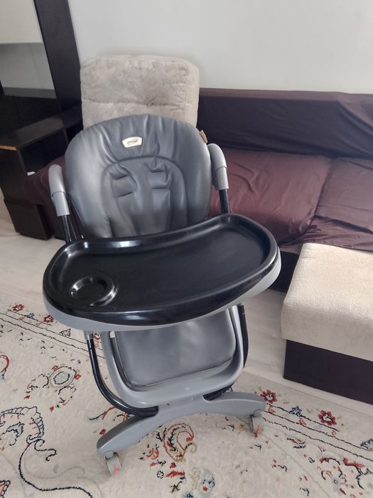 Стол для кормления