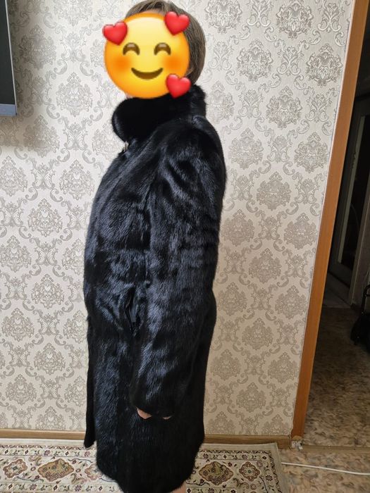 Шуба норковая в отличном состоянии