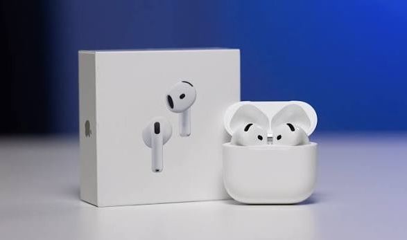 Airpods 4 Active Noise Cancellation
