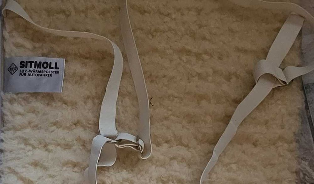 Накидка на сиденье автомобиля с подогревом