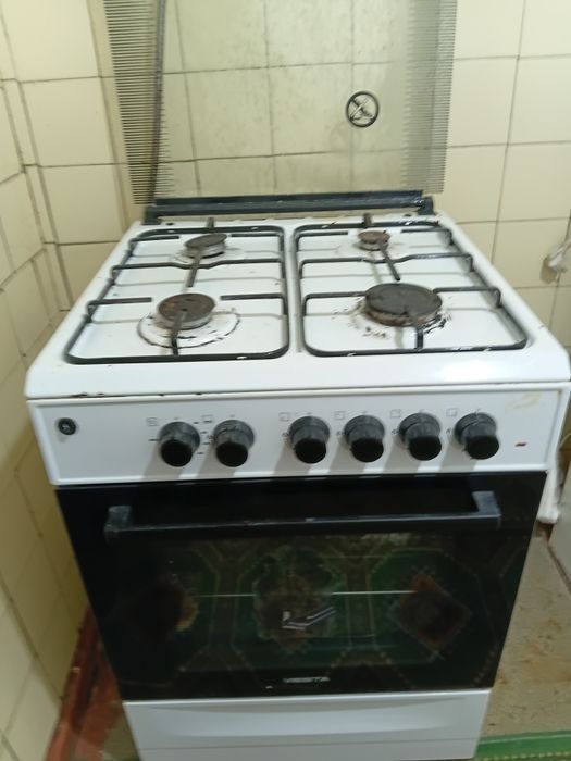 Газ плита в хорошем состоянии
