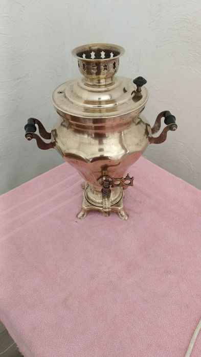 Самовар бронзовый, статуэтка