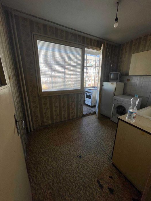 Продава се Тристаен апартамент в Пловдив, Изгрев - 62 кв.м за 968 €/кв.м - Снимка #2