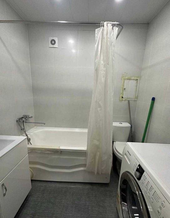 Шота руставели продается 2 комнатная квартира , ориентир bon