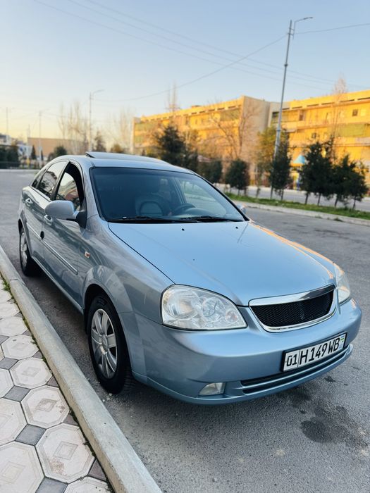 2013-yil delfin rang Lasetti 1.6 avtomat (Mers salon)