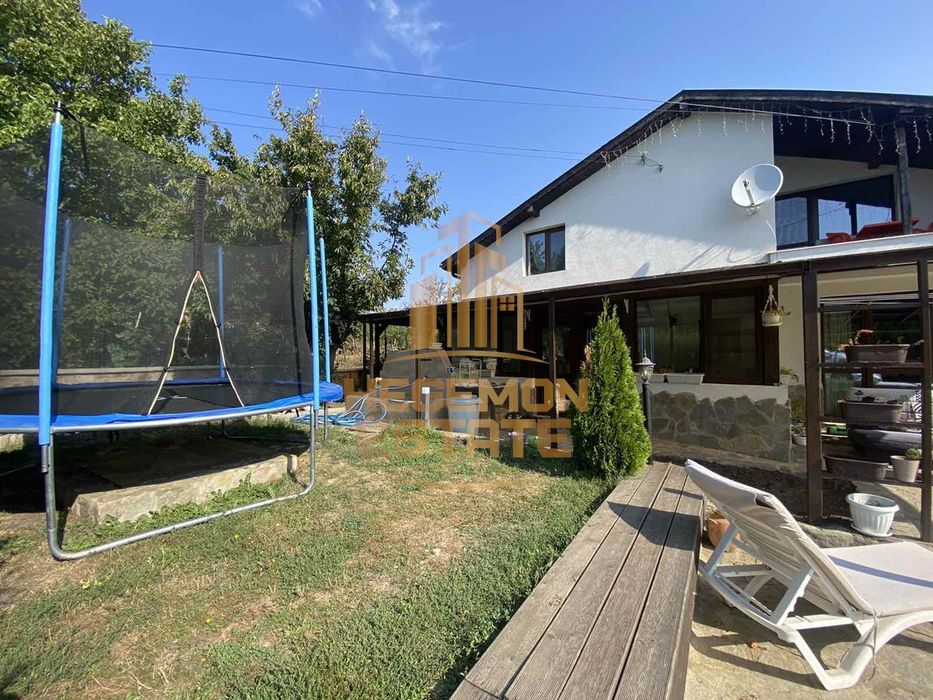 Продава се Къща в с. Калиманци, Област Варна - 250 кв.м за 992 €/кв.м - Снимка #2