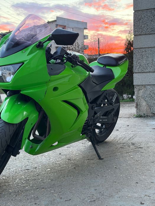 kawasaki ninja 250R