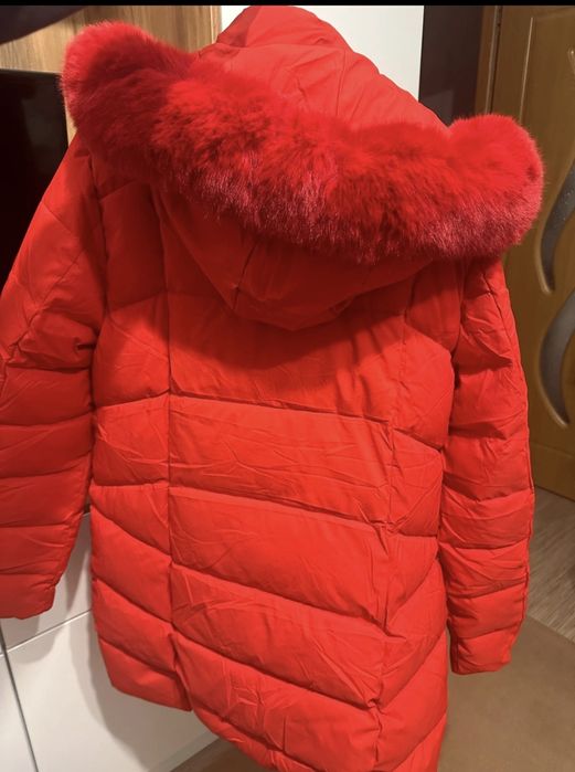 Geacă nouă cu blană