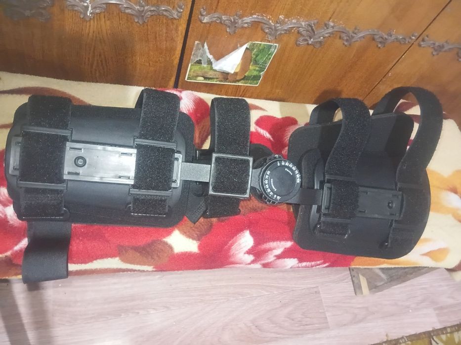 Фиксатор для коленного сустава