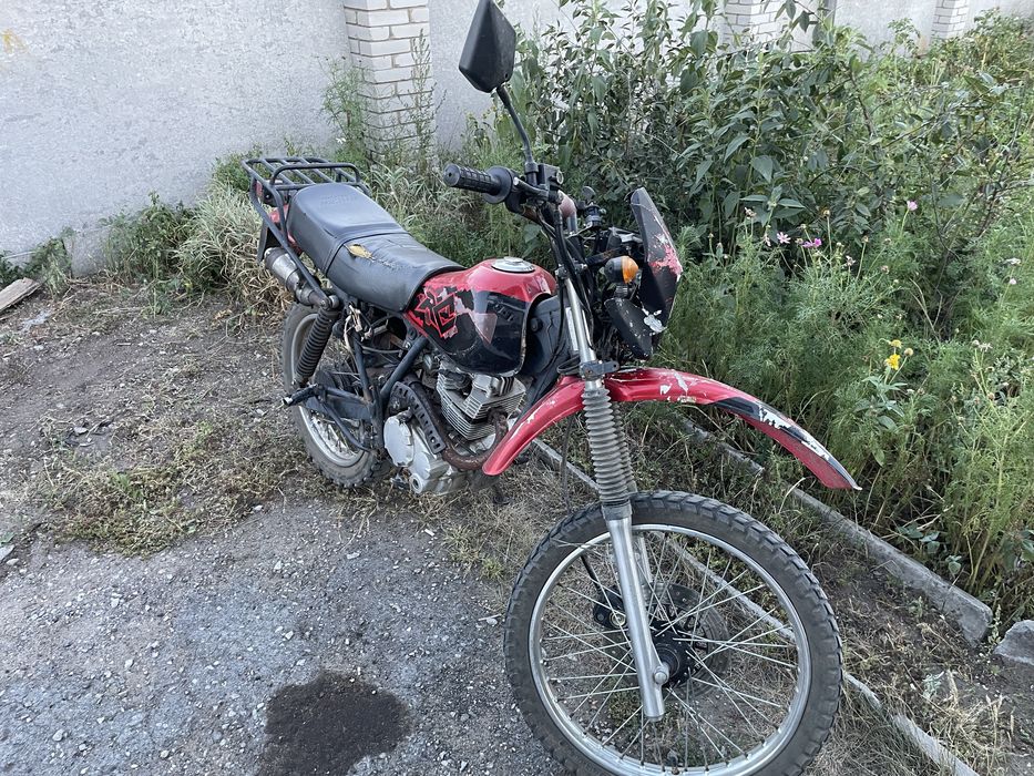 Продам эндуро мотоцикл 150 куб