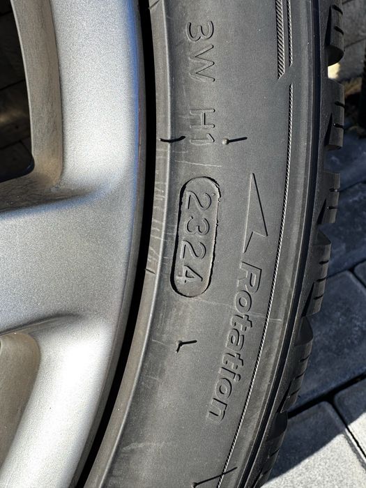 Jante Mustang GT 20” cu cauciucuri de iarna noi