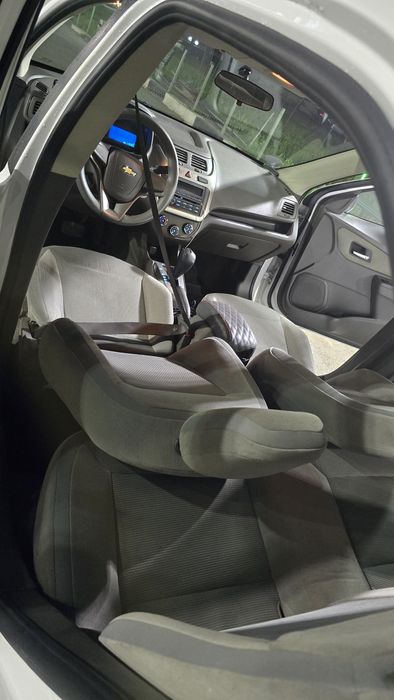 Chevrolet Cobalt 2018 — 7