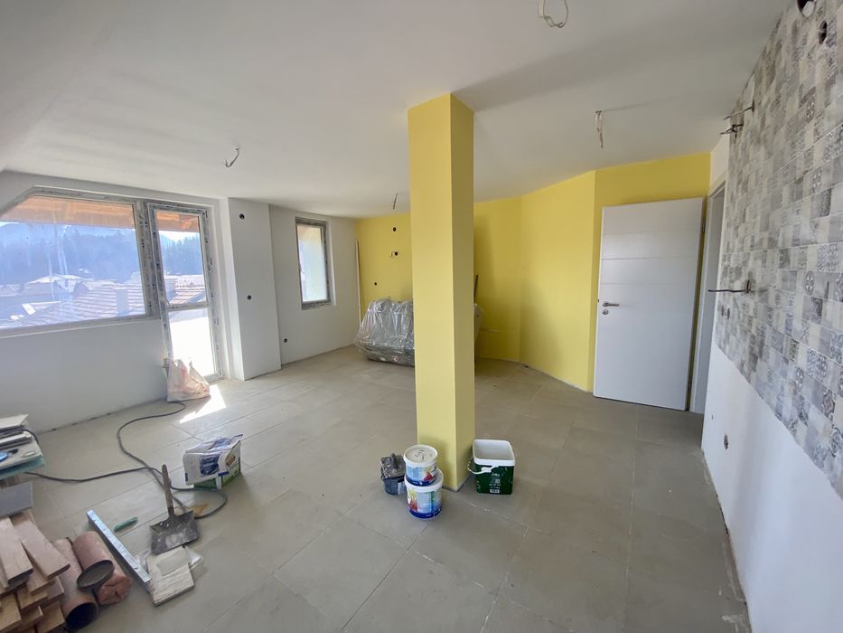 Продава се Четиристаен апартамент в Разлог - 110 кв.м за 863 €/кв.м - Снимка #8