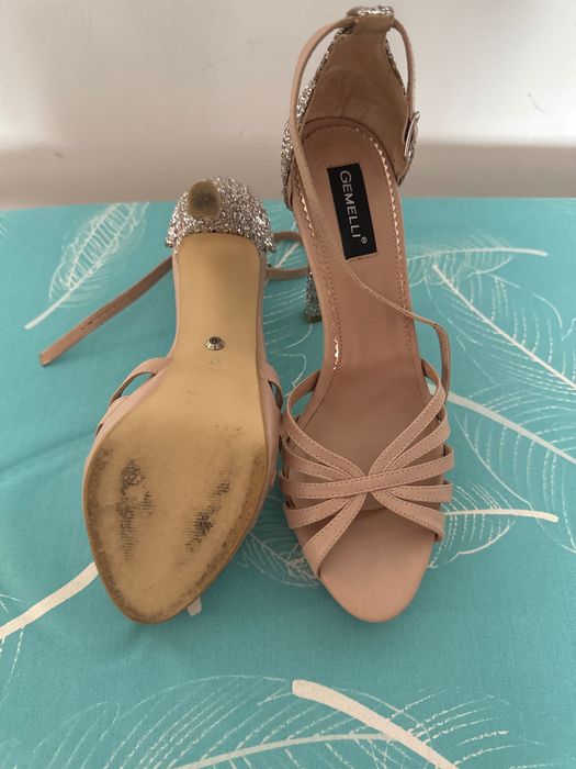 Sandale gemelli cu toc marimea 37