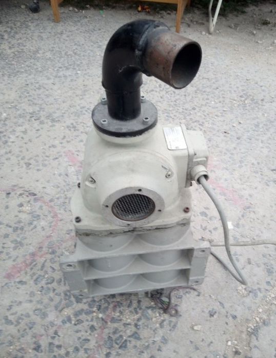 Extractor pompa generativă