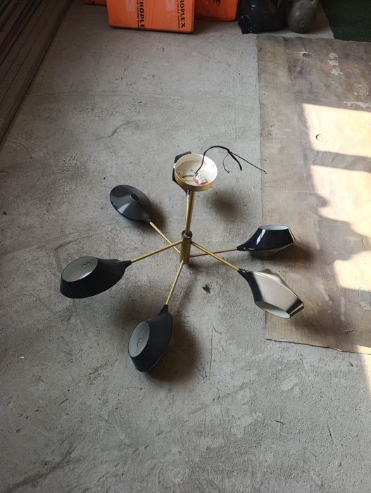 Продам   люстры  б/у