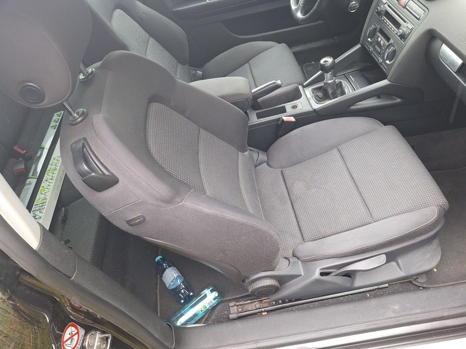 Dezmembrari Audi A3 coupe 1.6 benzina an 2004