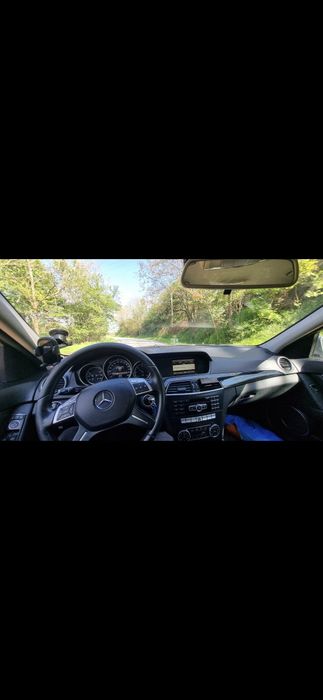MERCEDES-BENZ CLA 2012 — imagine 2