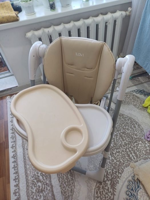 Продам стульчик для кормления