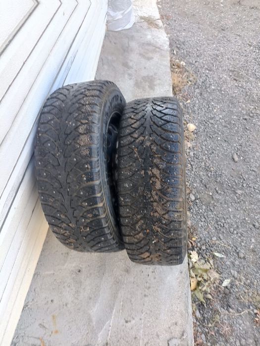 Продаем шина комплект 4шт