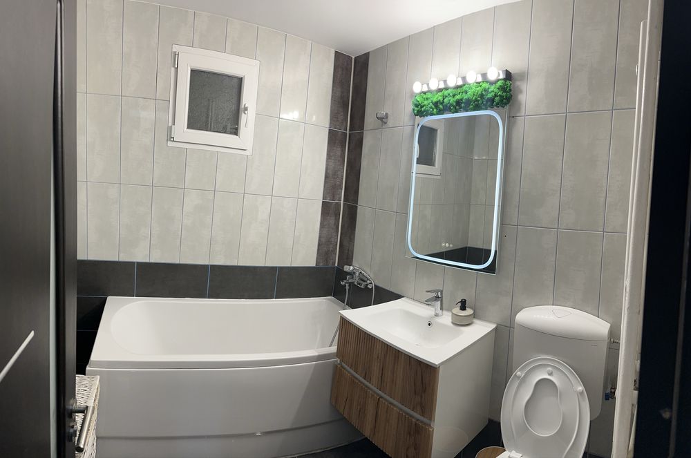 Inchiriez apartament 3 camere + loc parcare, Aleea Diham, Sector 2