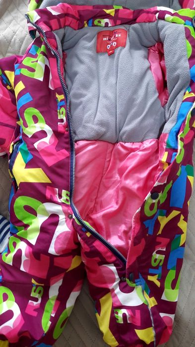 Комбинезон зимний  на девочку