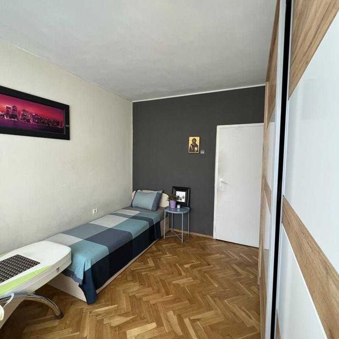 Продава се Тристаен апартамент в София, Хиподрума - 94 кв.м за 1756 €/кв.м - Снимка #2