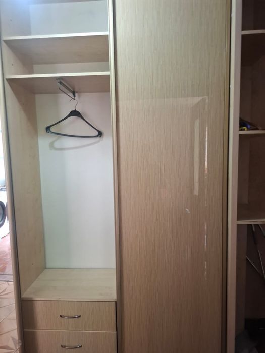Продам шкаф купе