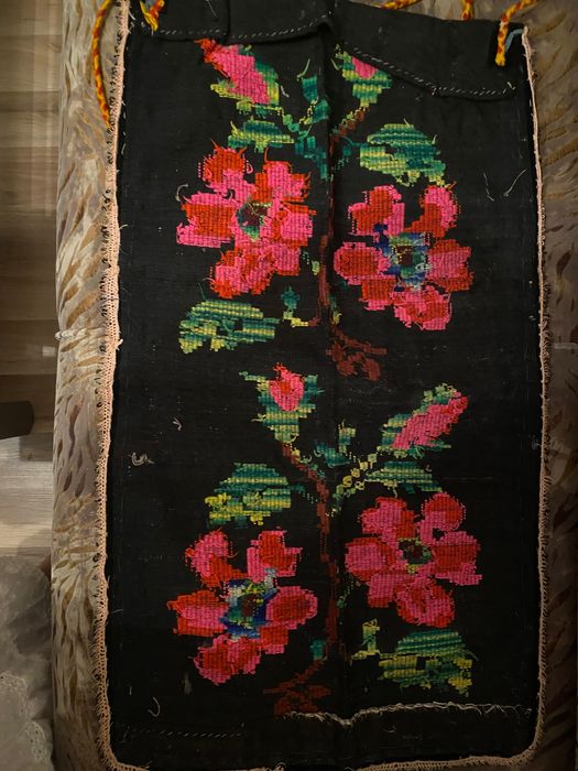 Престилка за народна носия