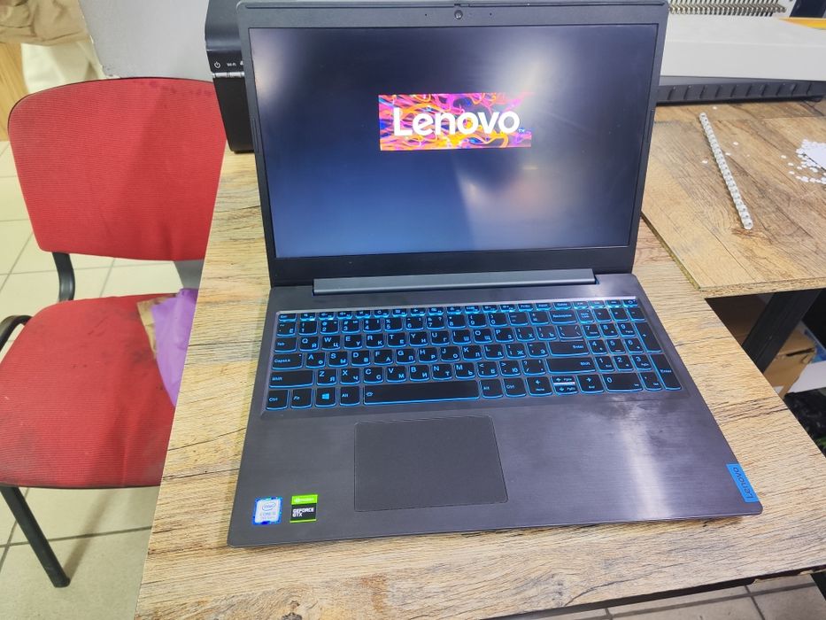 Ноутбук . Core i5