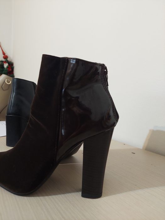 Botine negre Red Shoes din piele naturală, Made in Italy, toc elegant,