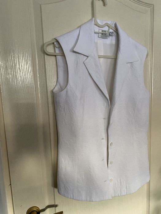 Veste elegante de damă