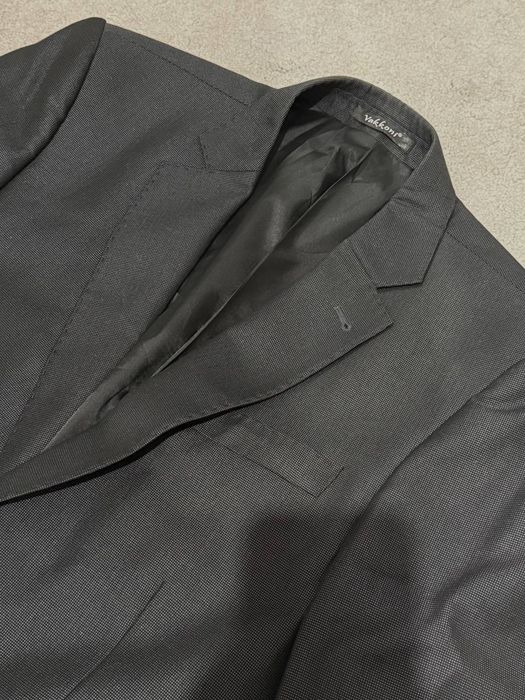 Мужской классический костюм (в отличном состоянии)