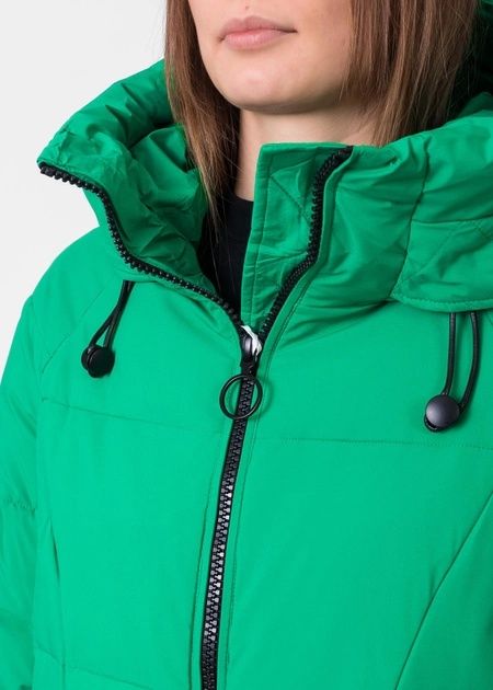 Продам женский пуховик. Зима.