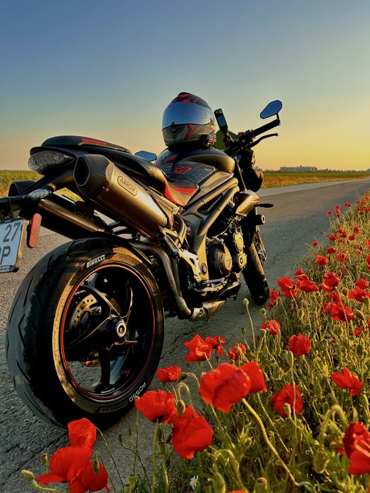 Triumph Speed Triple 1050 RS, 150 CP