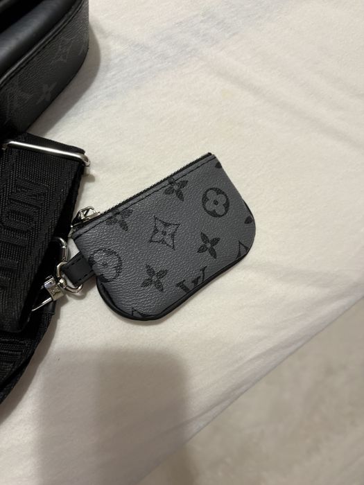 Louis Vuitton tripple messenger чанта