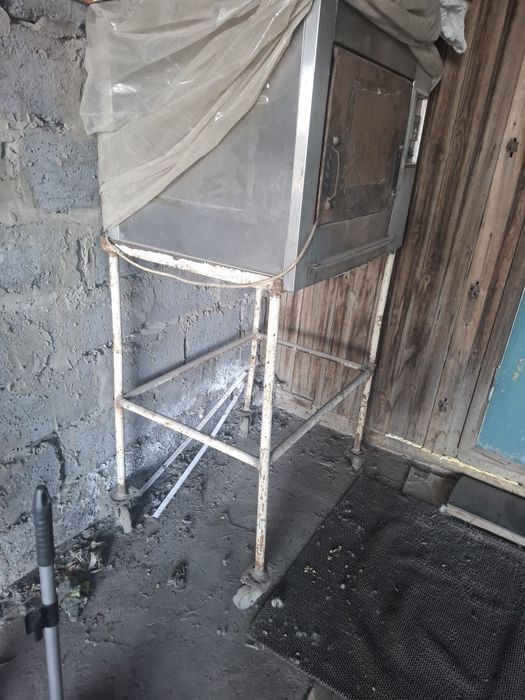 Продам аппарат гриль на 8 курей