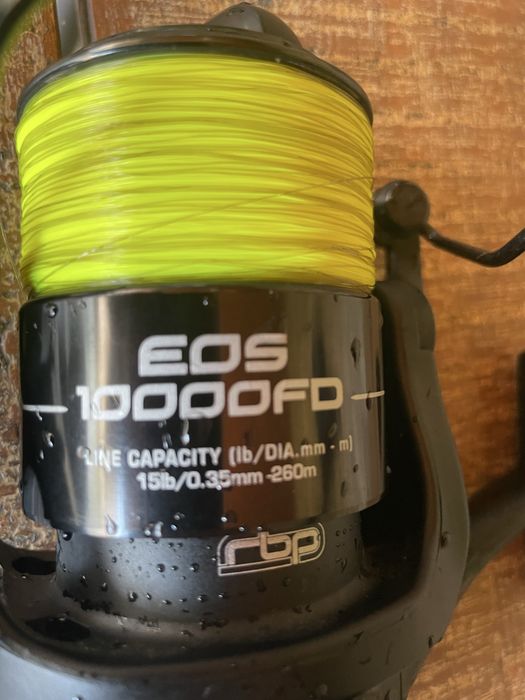 Vand 2 mulinete Fox Eos 10000 FD