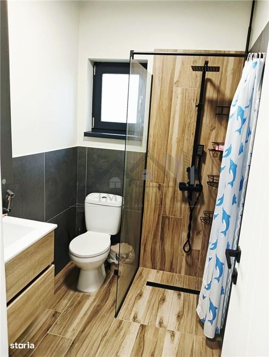 Casa individuala, utilata-mobilata cu garaj