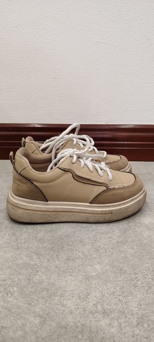 Продам кроссовки детские