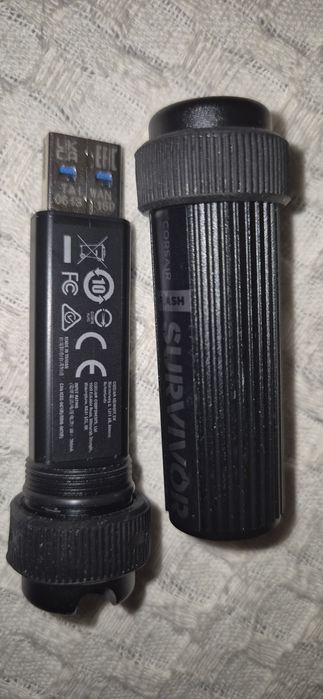 Stick USB Flash Drive Corsair Survivor Stealth USB 3.0 128 GB
