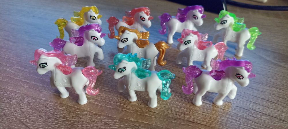 Киндер играчки !