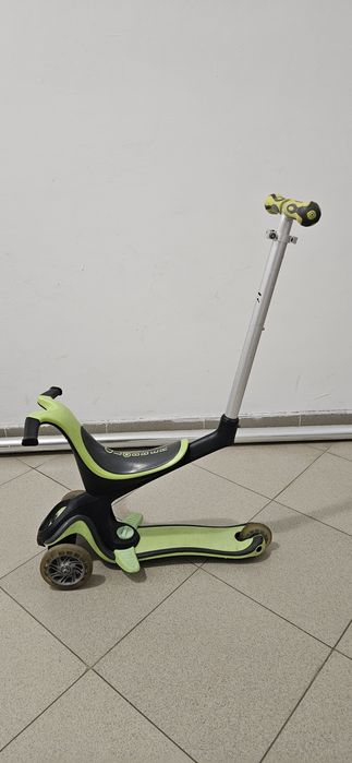 Продава се детска  тротинетка  globber  3 в 1