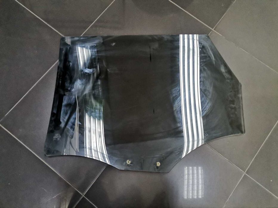 Оригинални Стъкло за Задна Дясна Врата Audi A6 C7 4G