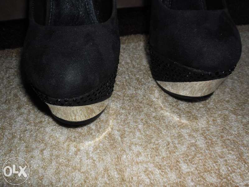 Намалям на 30лв. НОВИ! Страхотни обувки на висок ток