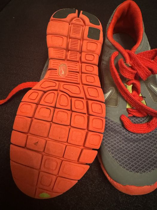 Nike Airm max 36.5 и Найк Джордан 36