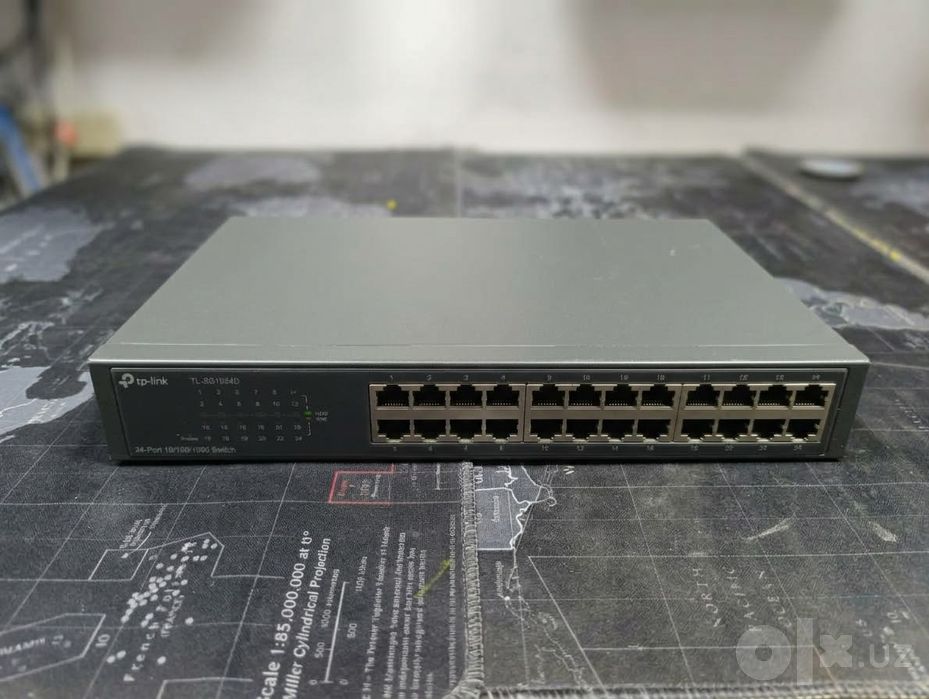Свитч / Коммутатор TP-Link TL-SF1024D (24 порта 10/100 Мбит/с)