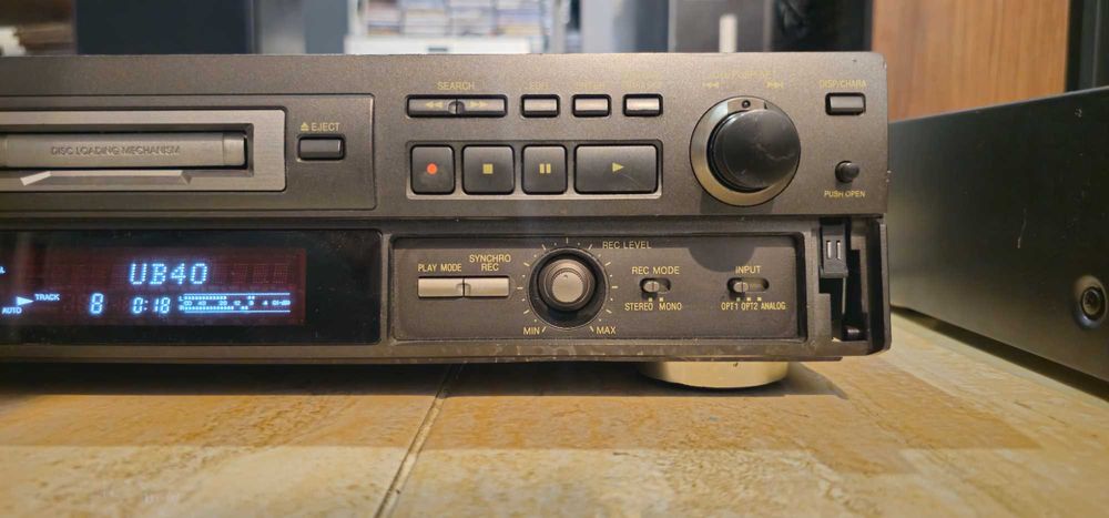 MiniDisc Technics SJ-MD100 functional, test video! Cititi descrierea!