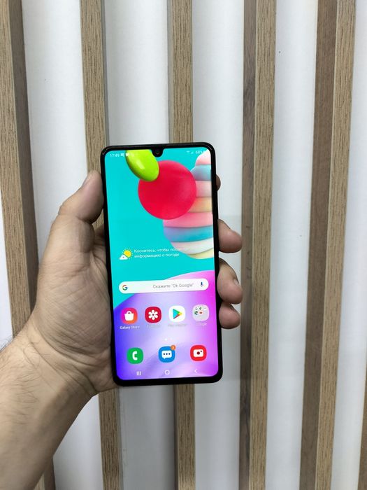 Продам Samsung A41 64gb
