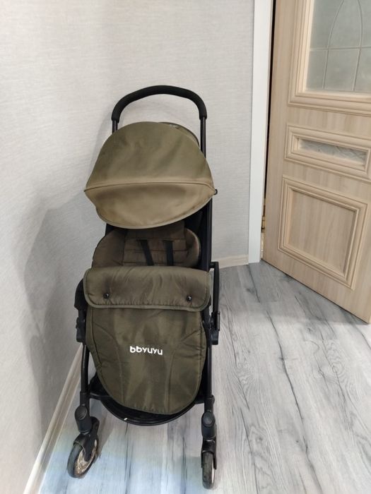 Продам коляску прогулочную